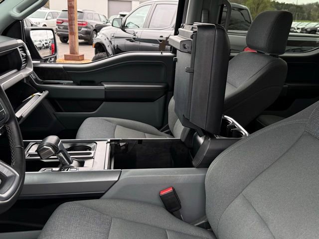 Certified 2025 Ford F150 Lightning XLT AWD/4WD image 32