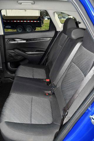 Used 2023 Kia Seltos LX image 33