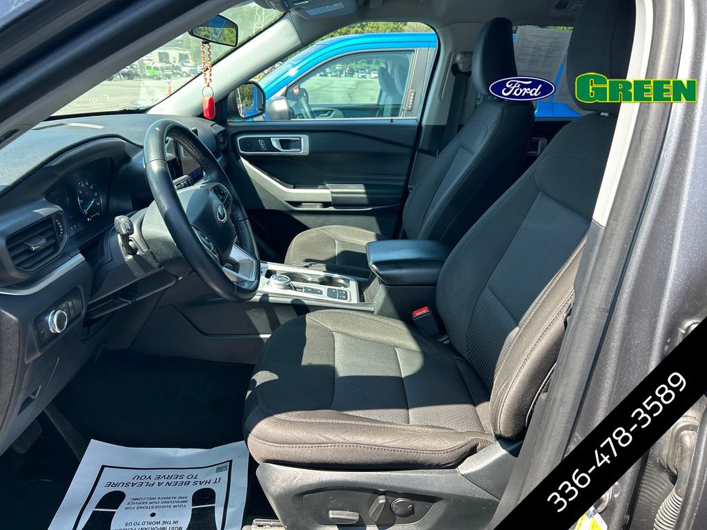 Certified 2022 Ford Explorer XLT RWD image 9
