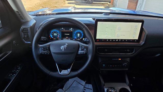 Certified 2025 Ford Bronco Sport Outer Banks w/ Outer Banks Tech Package+ image 9