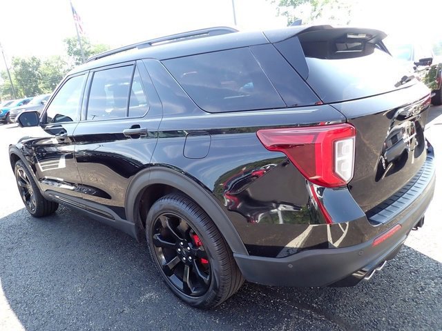 Certified 2022 Ford Explorer ST w/ Equipment Group 401A image 5