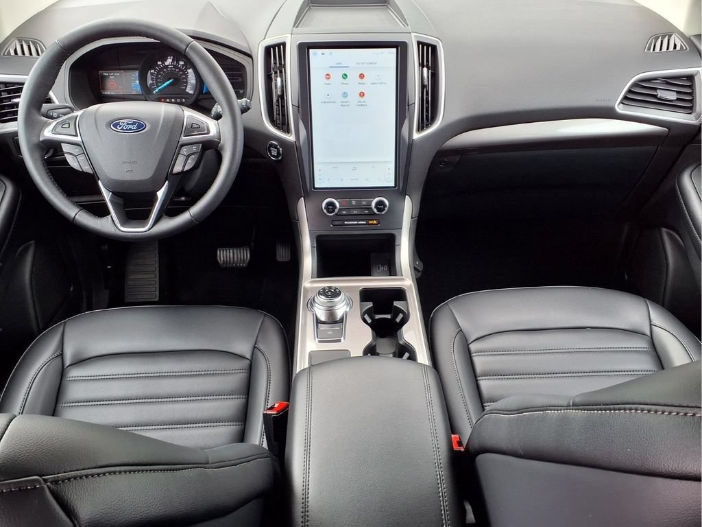 Certified 2024 Ford Edge SEL w/ Convenience Package AWD/4WD image 11