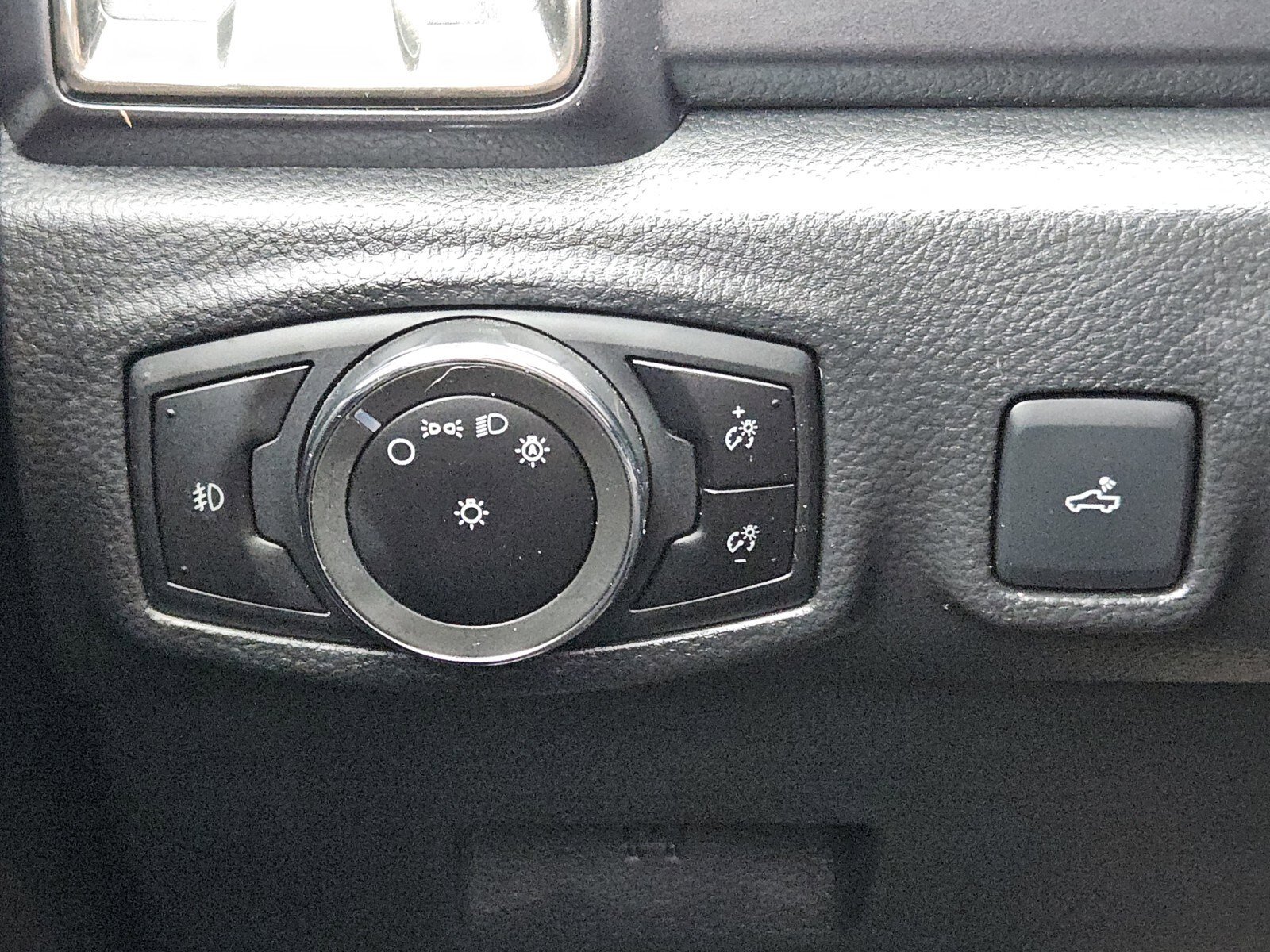 Certified 2023 Ford Ranger Lariat w/ FX4 Off-Road Package image 25