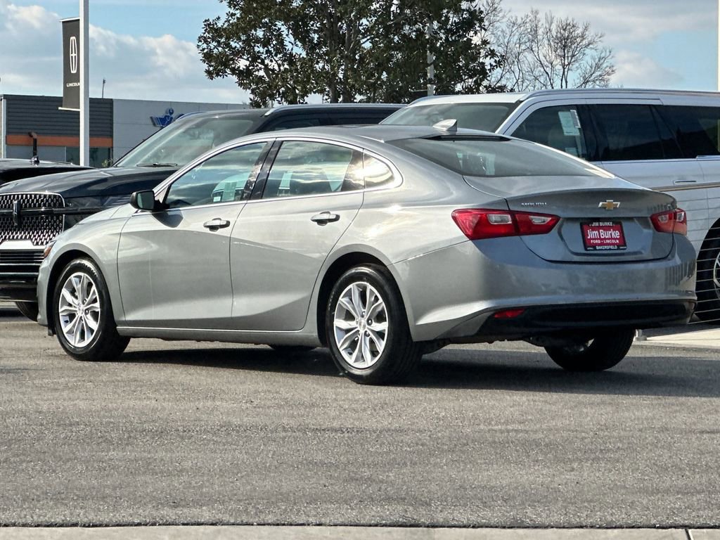 Used 2023 Chevrolet Malibu LT image 3