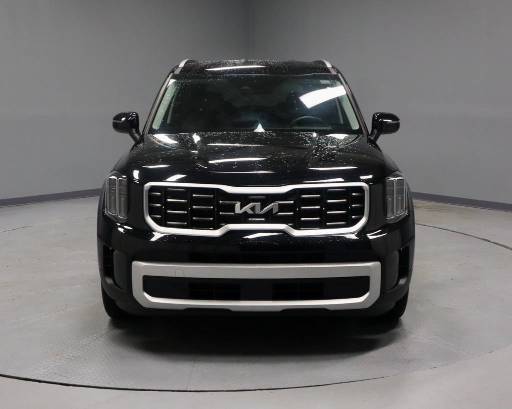 Used 2024 Kia Telluride S FWD image 7