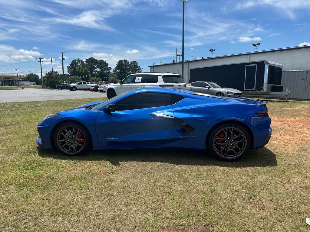 Used 2023 Chevrolet Corvette Stingray Preferred Cpe RWD image 4