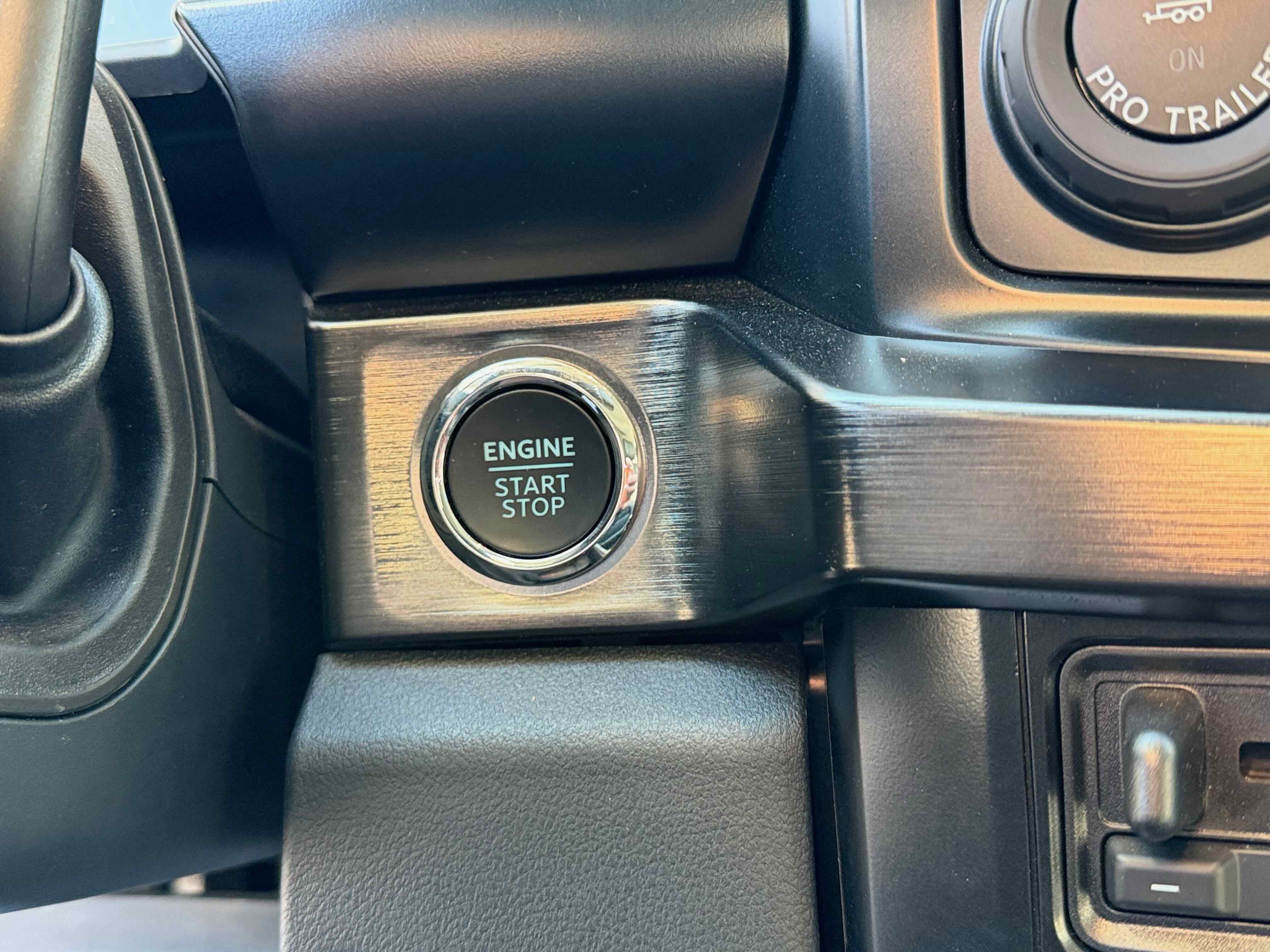 Certified 2023 Ford F350 Lariat w/ Lariat Ultimate Package image 25