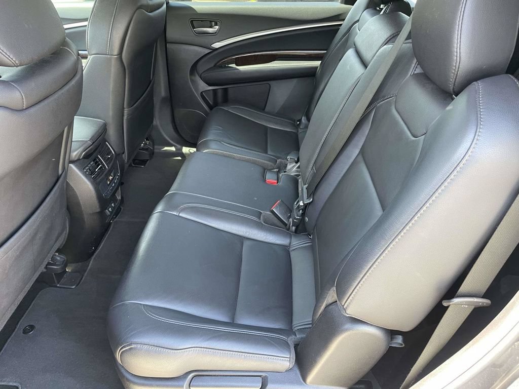 Used 2020 Acura MDX SH-AWD image 12