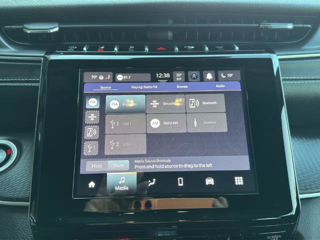 Used 2023 Jeep Grand Cherokee L Laredo image 25