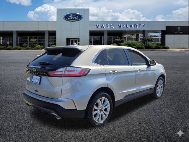 Certified 2023 Ford Edge Titanium AWD/4WD image 6