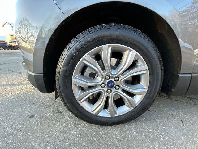 Certified 2022 Ford Edge Titanium image 10