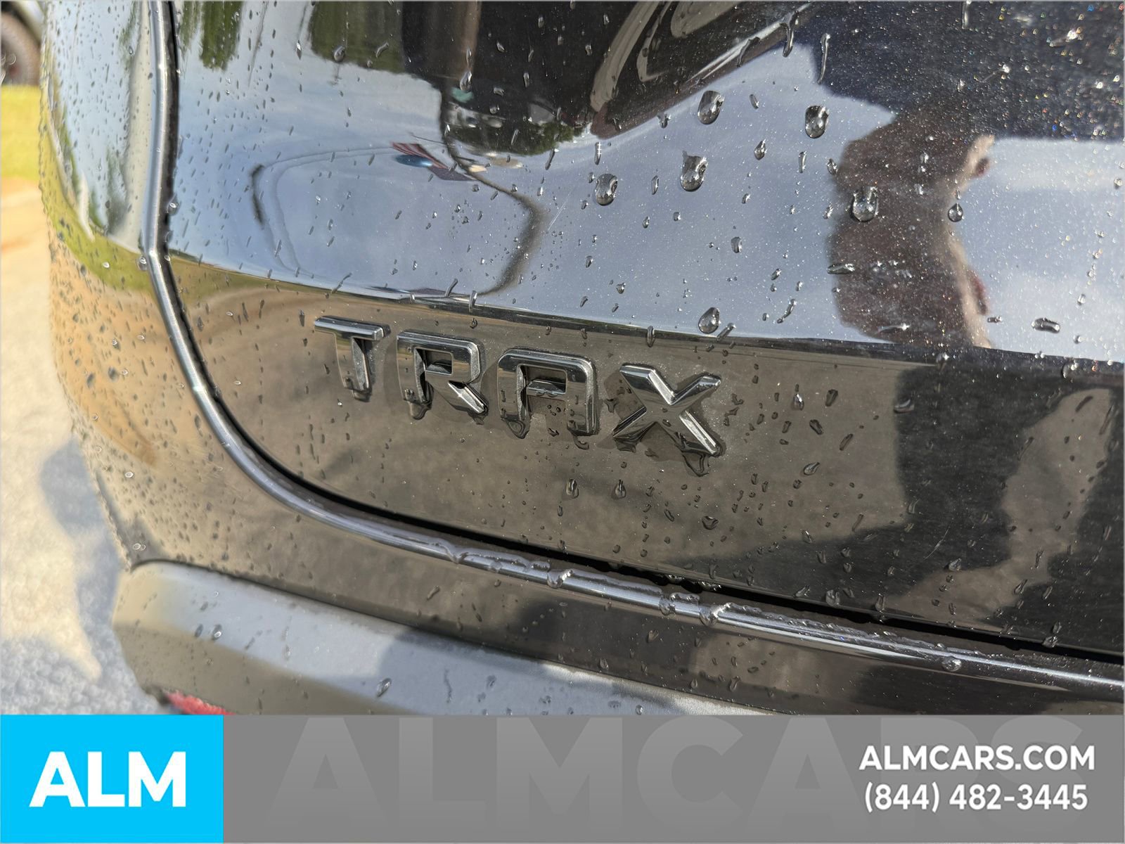 Used 2024 Chevrolet Trax RS image 8