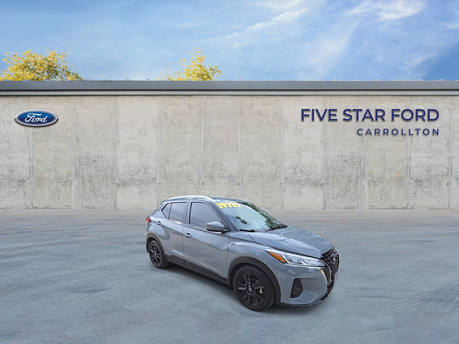 Used 2023 Nissan Kicks SV image 7