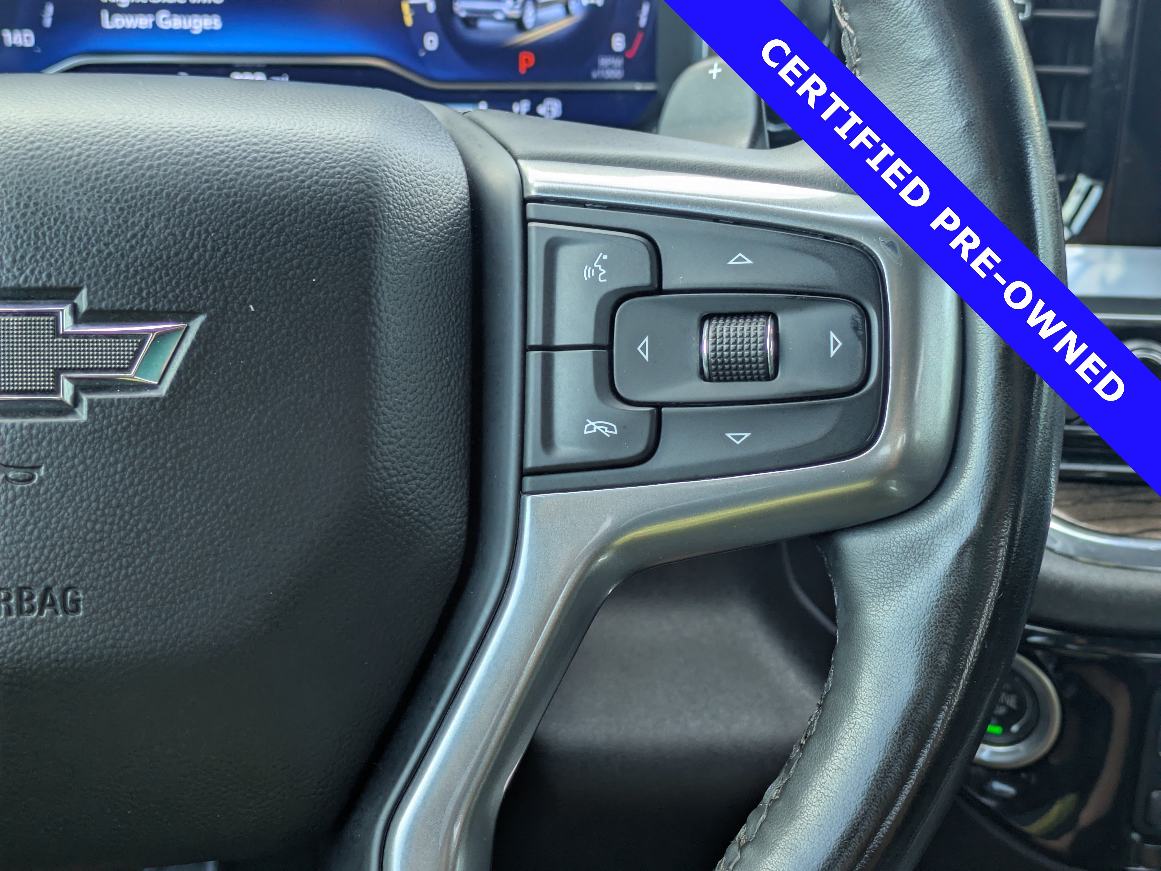 Used 2025 Chevrolet Silverado 1500 RST AWD/4WD image 27