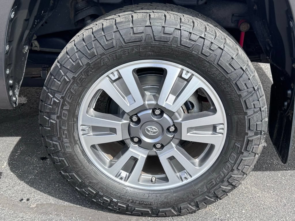 Used 2019 Toyota Tundra Platinum AWD/4WD image 48