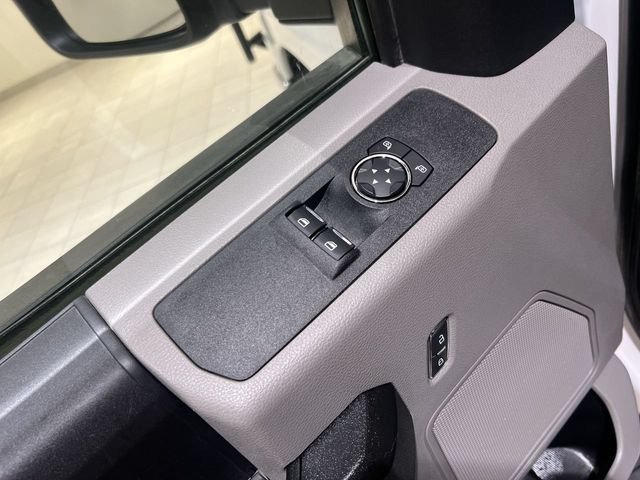 Certified 2019 Ford F250 XL w/ XL Value Package AWD/4WD image 19