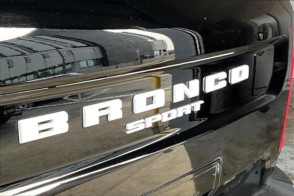 Certified 2022 Ford Bronco Sport Outer Banks w/ Tech Package image 8