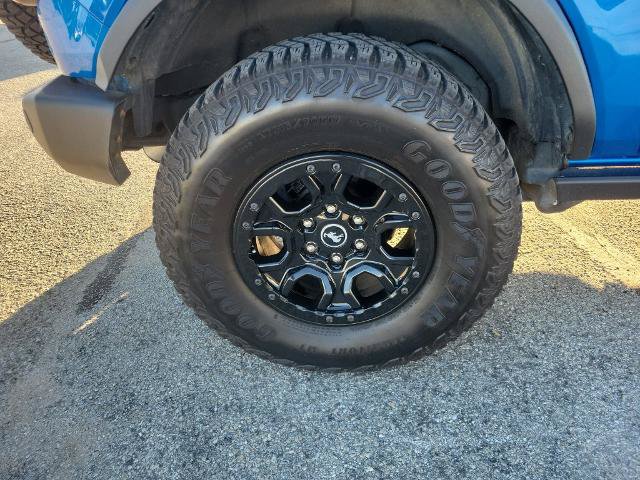 Certified 2022 Ford Bronco Wildtrak AWD/4WD image 7