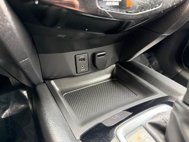 Used 2017 Nissan Rogue Sport S w/ S Appearance Package FWD image 17