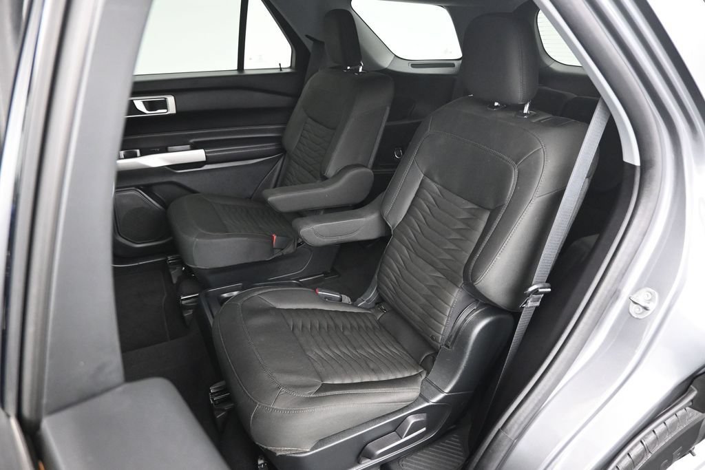 Certified 2021 Ford Explorer XLT RWD image 14