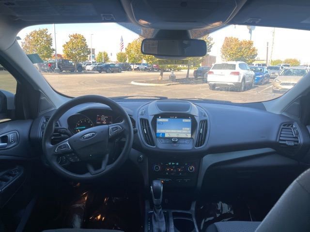 Certified 2019 Ford Escape SE image 16