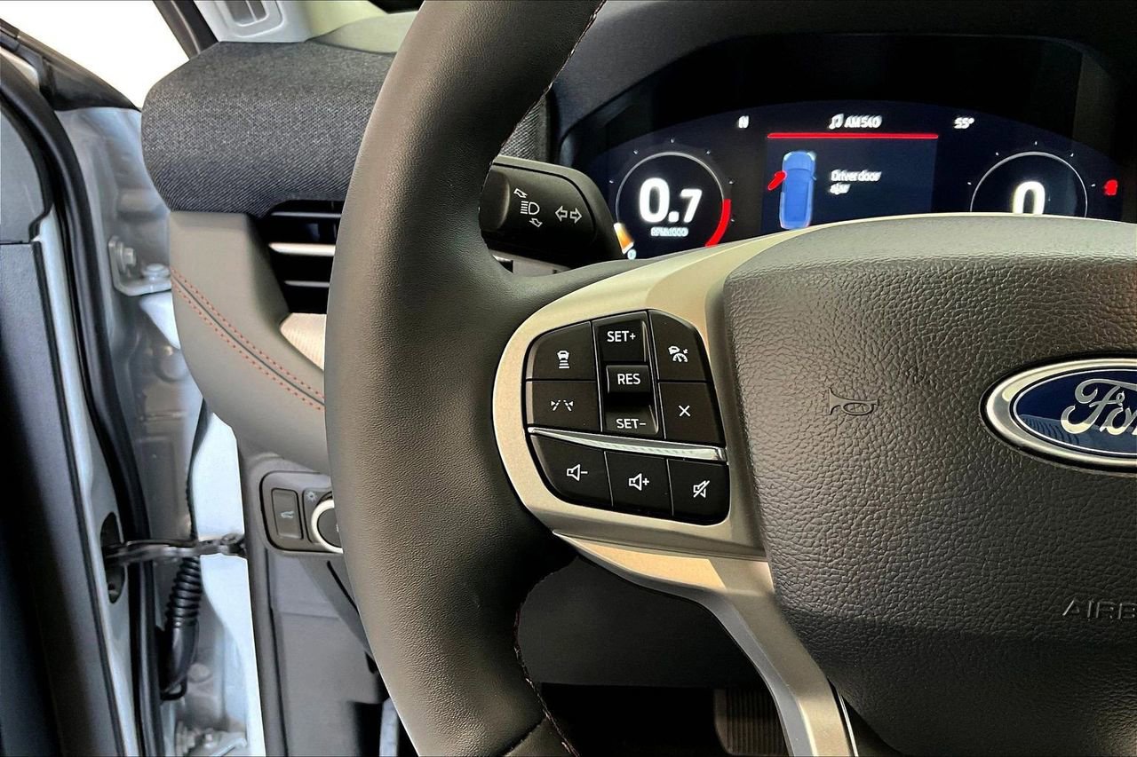 Certified 2026 Ford Explorer Active w/ Active Comfort Package image 21