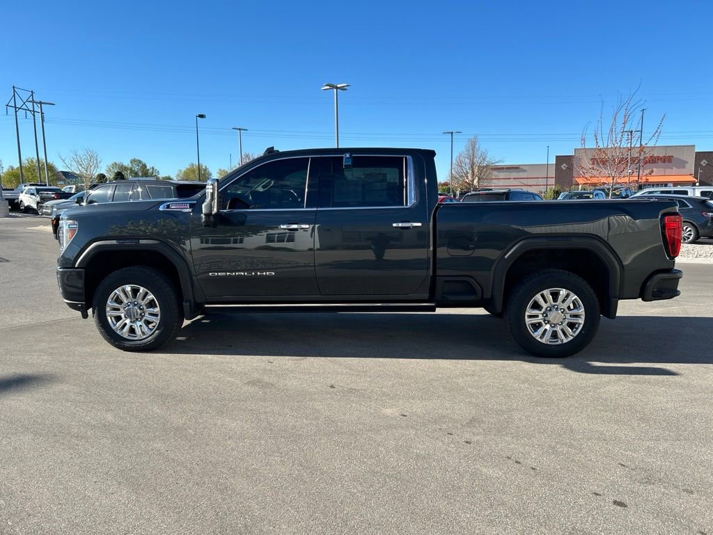 Used 2022 GMC Sierra 2500 Denali w/ Denali Ultimate Package AWD/4WD image 8