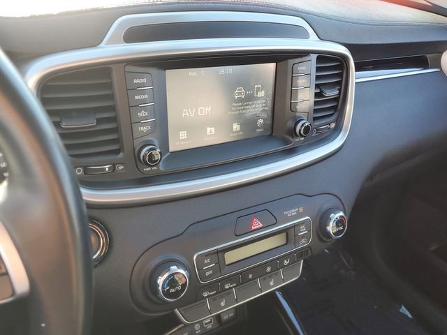 Used 2020 Kia Sorento EX image 28