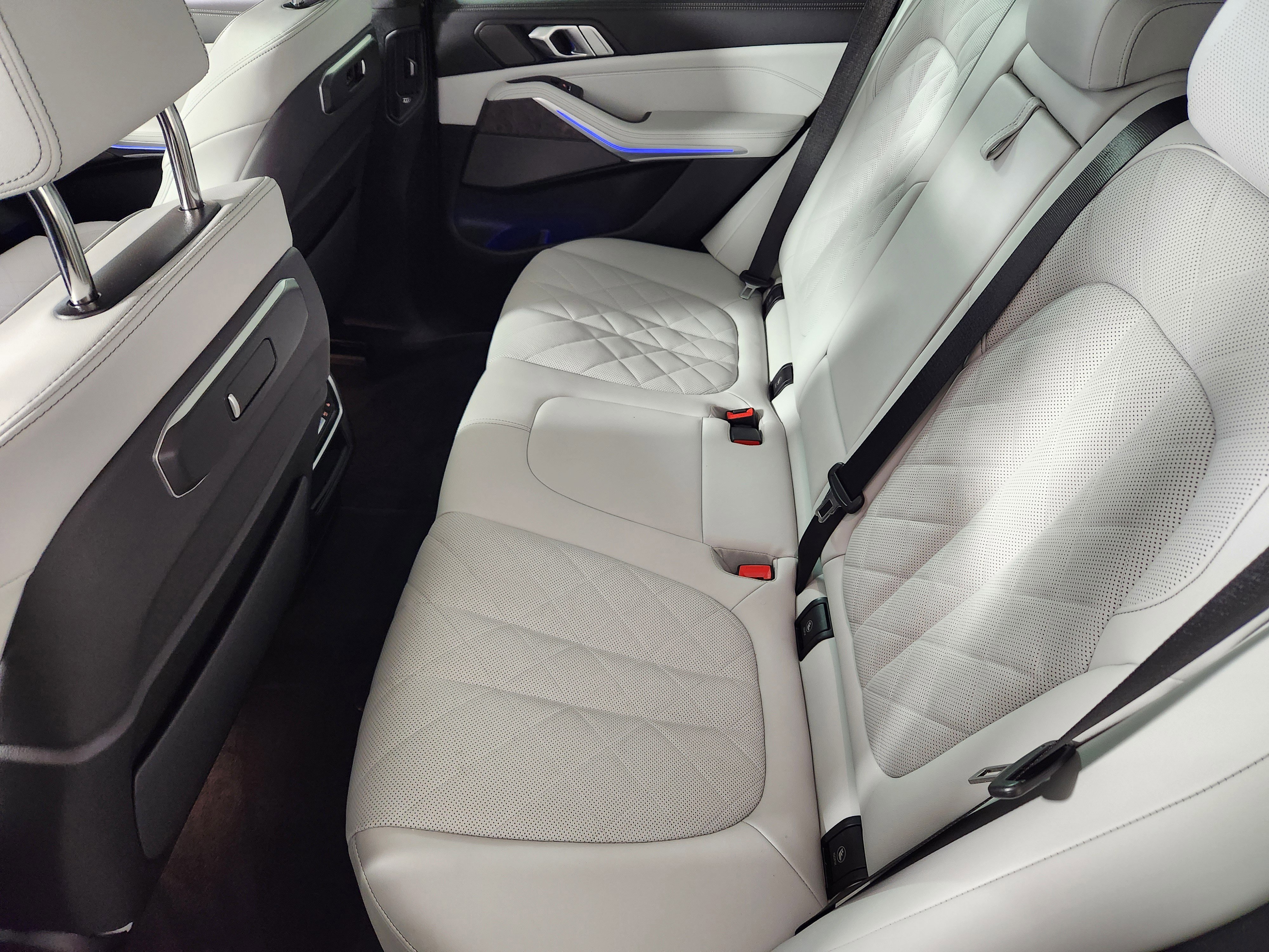 Used 2025 BMW X5 xDrive40i image 14