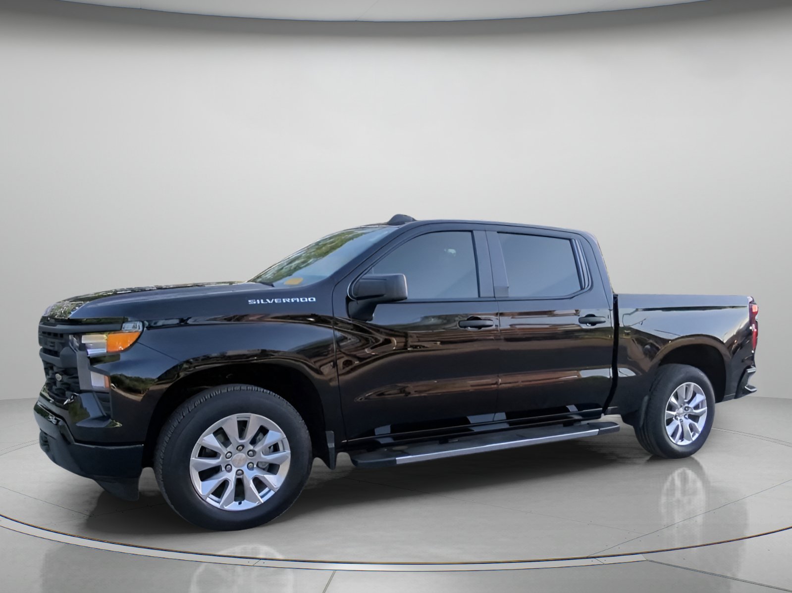 Used 2024 Chevrolet Silverado 1500 Custom RWD image 11