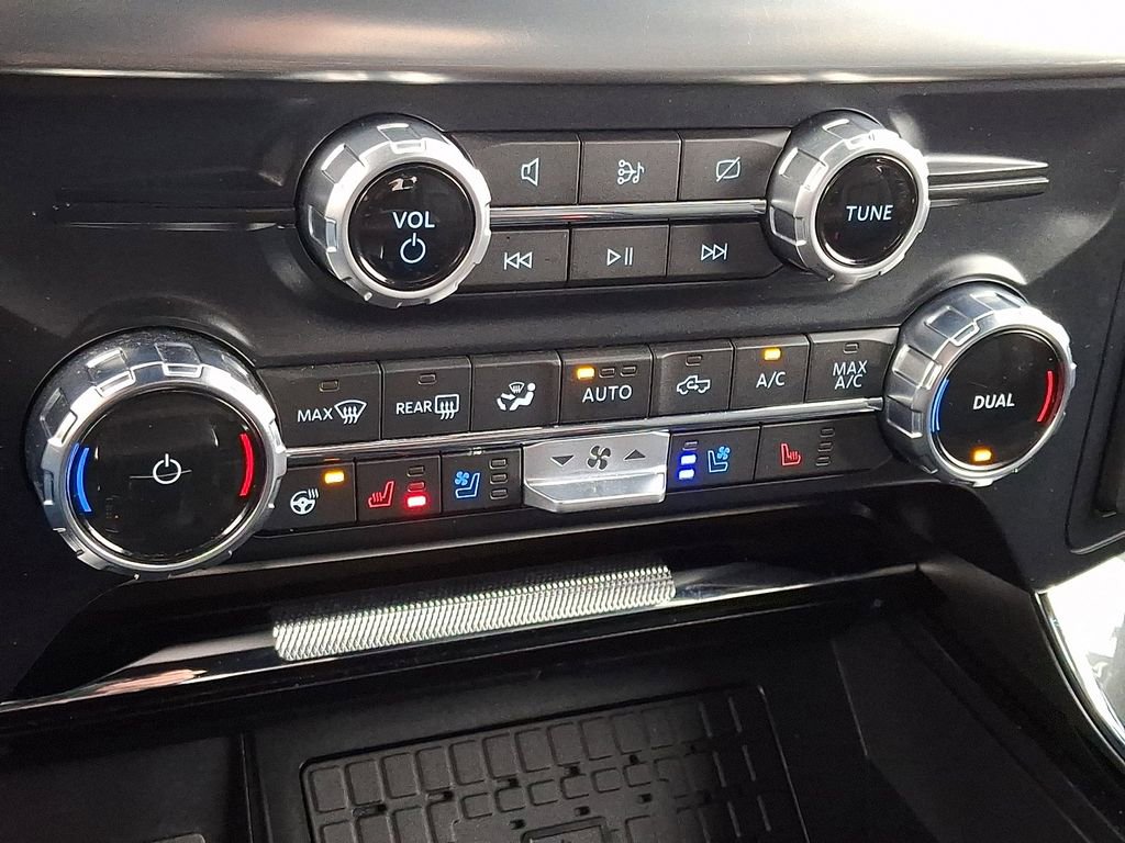 Certified 2023 Ford F150 Lariat w/ Equipment Group 502A High image 16