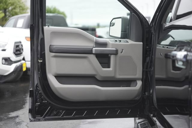 Certified 2019 Ford F150 XLT w/ Equipment Group 301A Mid image 30