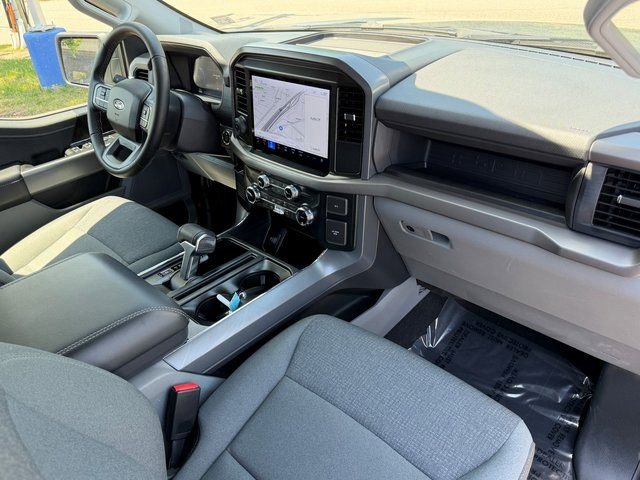 Certified 2025 Ford F150 Lightning XLT AWD/4WD image 13