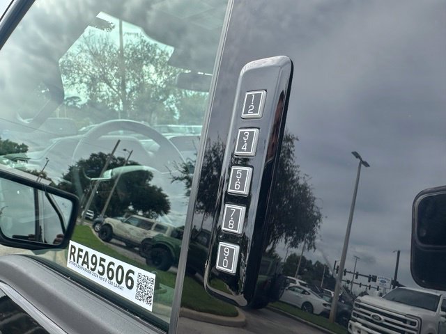 Certified 2024 Ford F150 Lariat AWD/4WD image 34