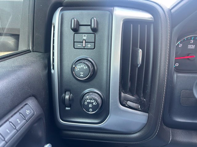 Used 2018 GMC Sierra 1500 SLT w/ SLT Premium Package AWD/4WD image 28