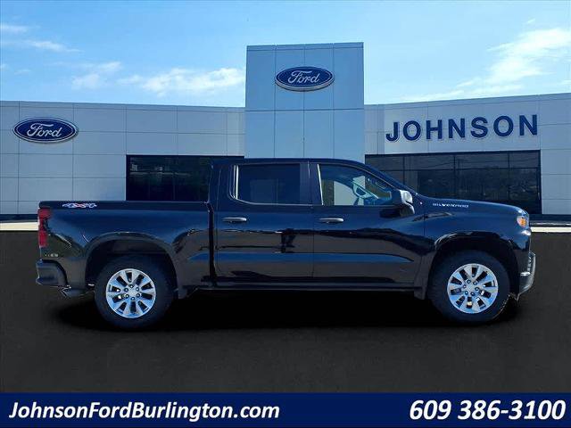 Used 2020 Chevrolet Silverado 1500 Custom w/ Custom Value Package image 8