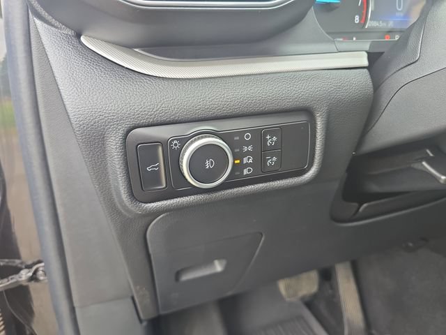 Certified 2023 Ford Explorer XLT w/ Equipment Group 202A AWD/4WD image 16