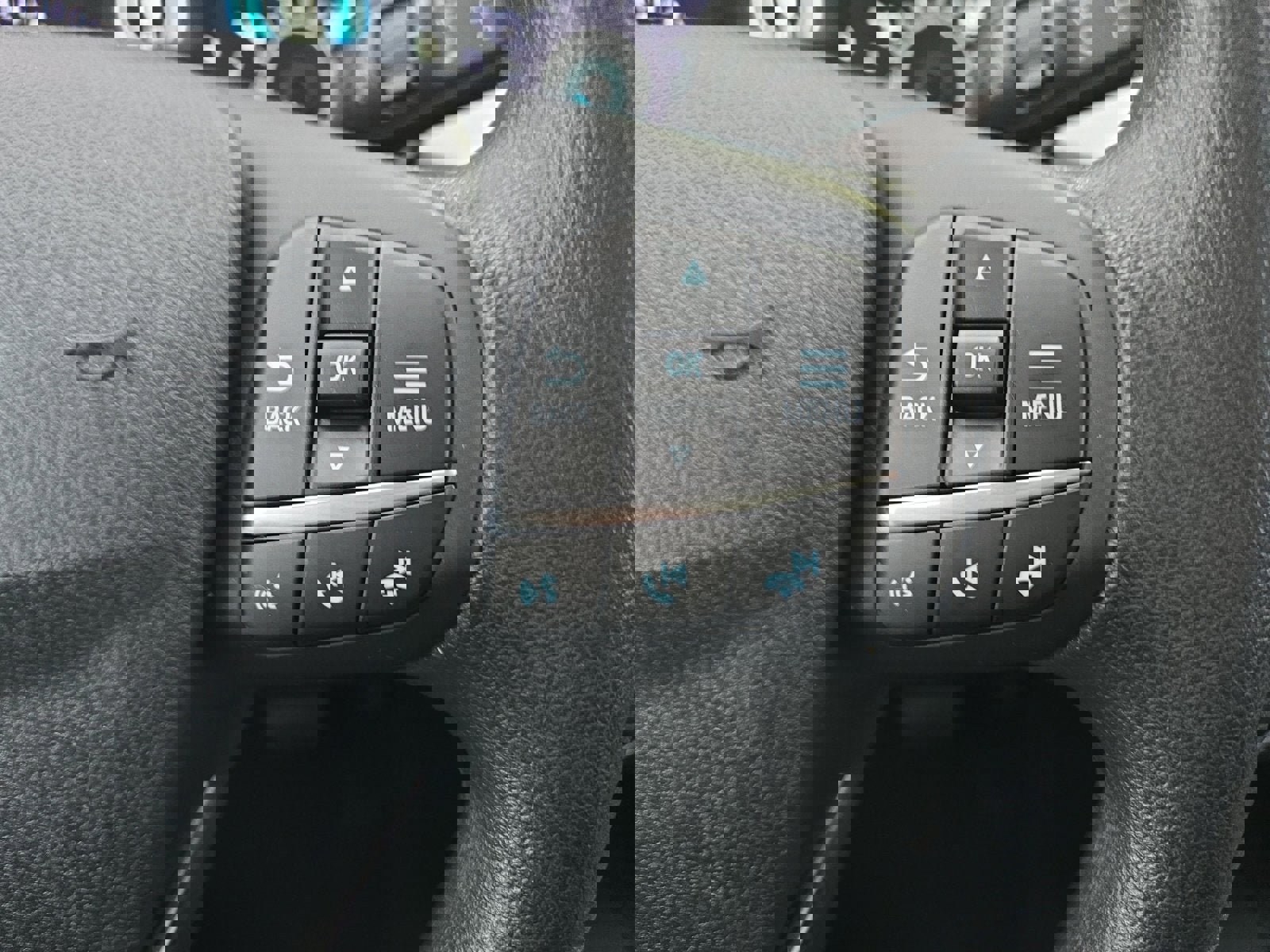 Certified 2022 Ford Escape SE image 15