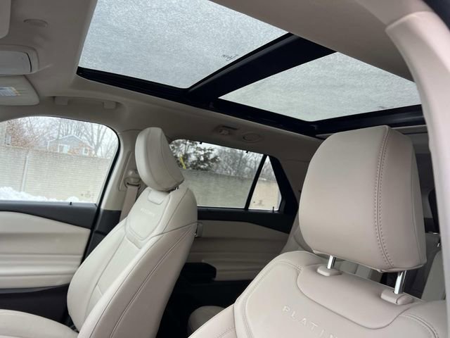 Certified 2024 Ford Explorer Platinum w/ Technology Package image 23