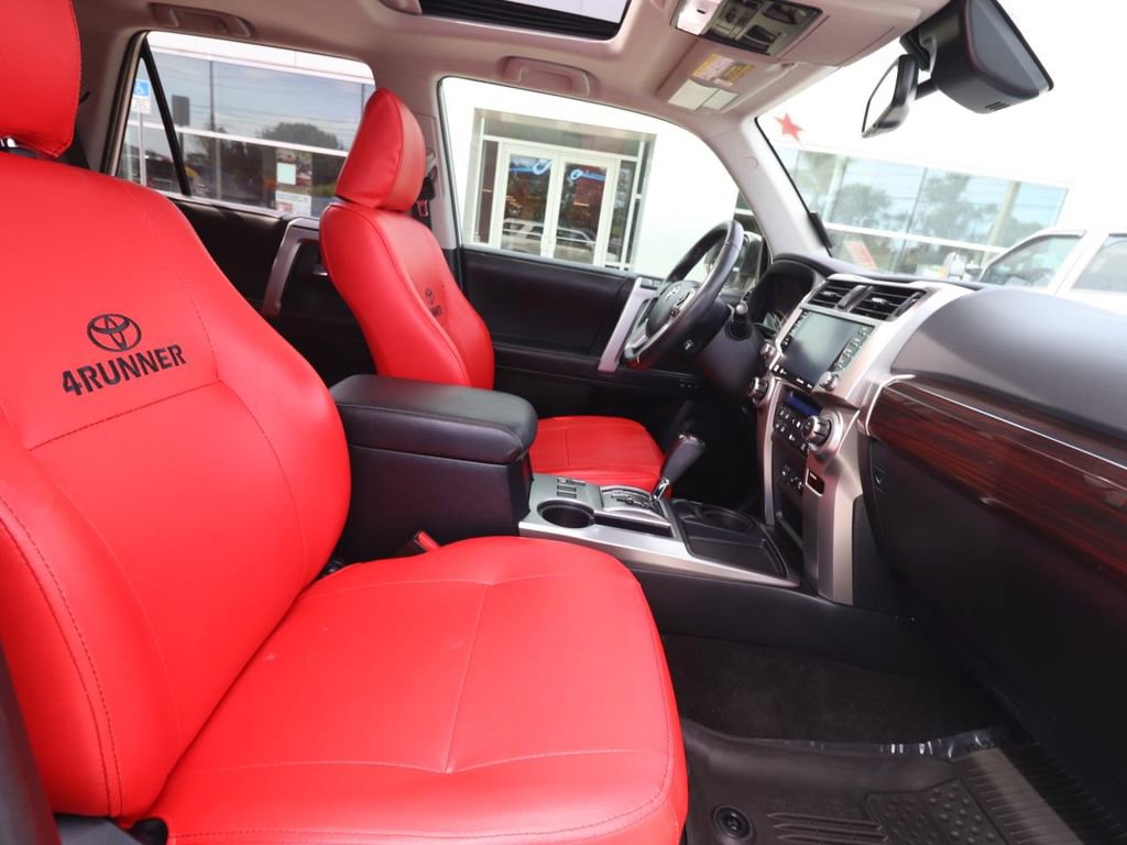 Used 2023 Toyota 4Runner Limited RWD image 15
