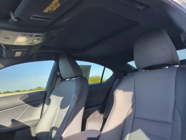 Used 2021 Lexus IS 350 F Sport w/ Accessory Package image 16