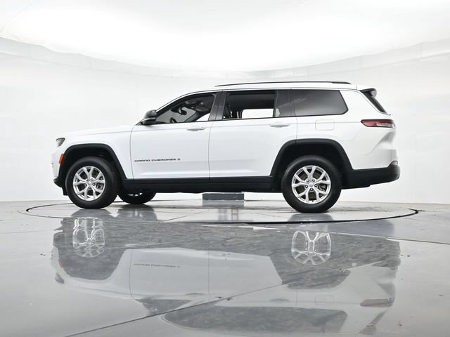 Used 2023 Jeep Grand Cherokee L Limited AWD/4WD image 43