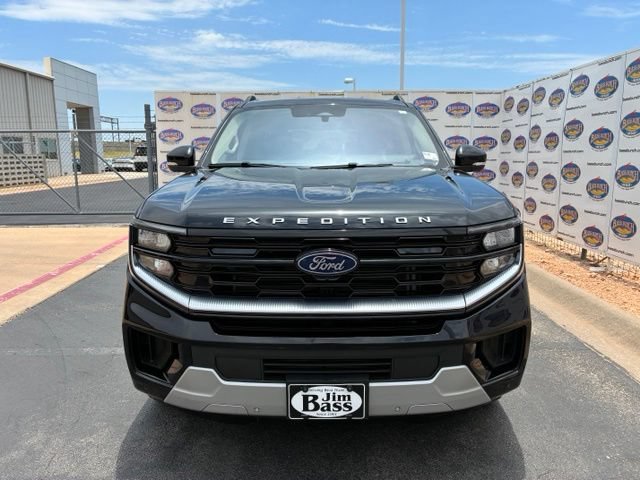 Certified 2025 Ford Expedition Max Platinum AWD/4WD image 3