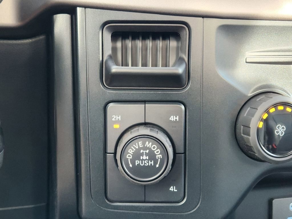 Certified 2024 Ford F150 XL w/ Equipment Group 103A High image 30