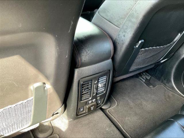 Used 2025 Dodge Durango R/T AWD/4WD image 12