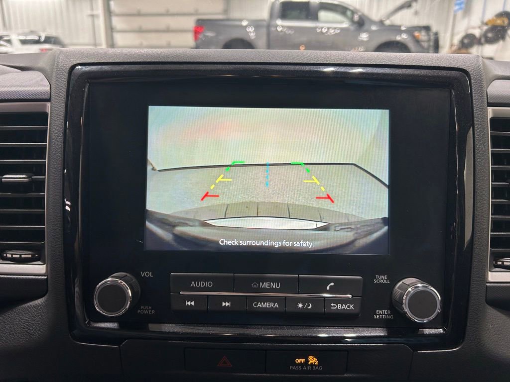 Used 2022 Nissan Frontier SV AWD/4WD image 21