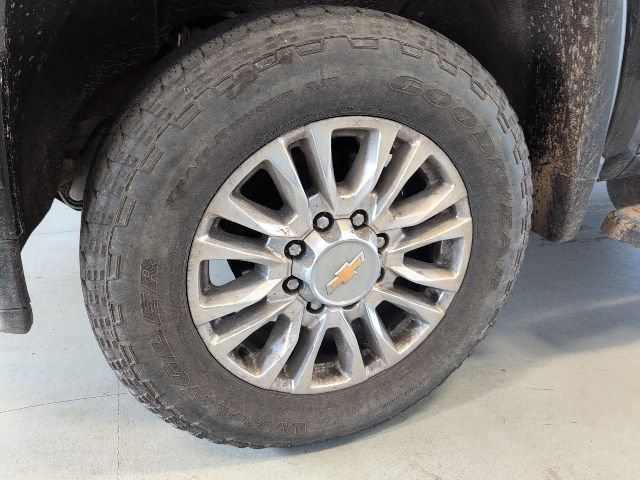 Certified 2020 Chevrolet Silverado 3500 High Country w/ Z71 Off-Road Package AWD/4WD image 7