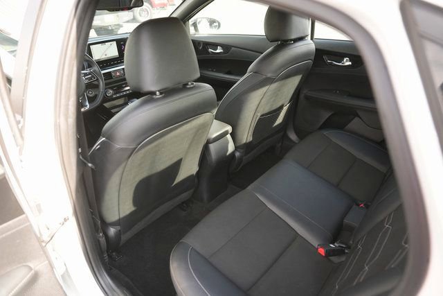 Used 2024 Kia Forte GT-Line image 11