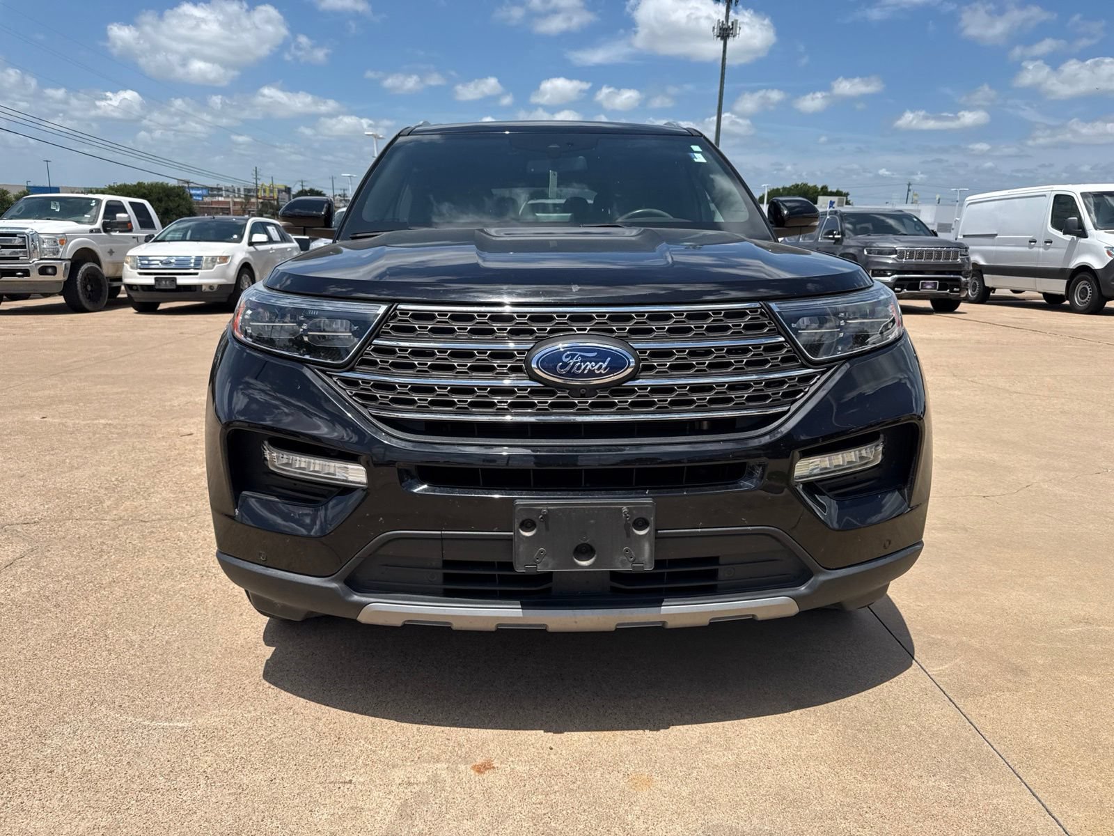 Certified 2023 Ford Explorer King Ranch w/ Technology Package AWD/4WD image 2