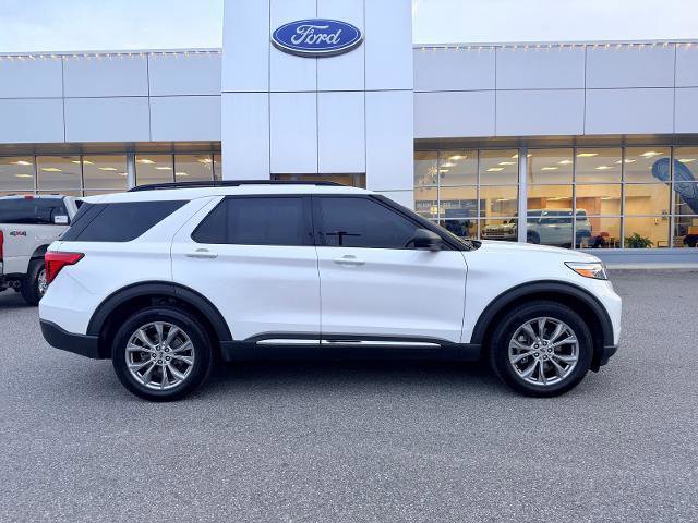 Certified 2022 Ford Explorer XLT w/ Equipment Group 202A image 6